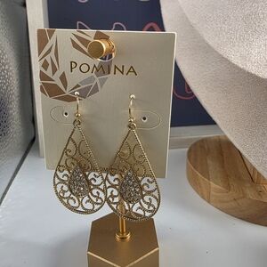 Pomina Gold Filigree Teardrop Earrings (126)
